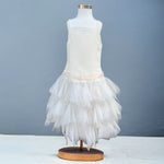 Elegantes Kleid für kleine Mädchen