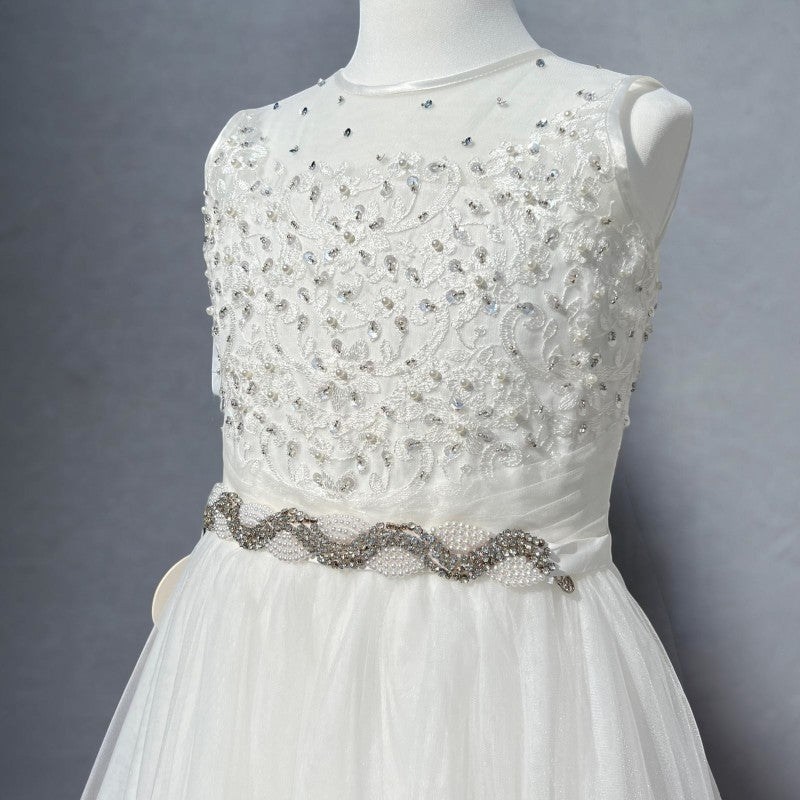 Elegantes Kleid für kleine Mädchen