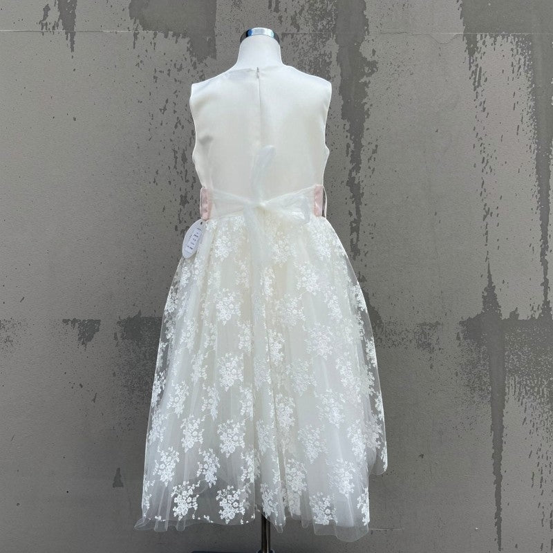 Elegantes Kleid für Mädchen