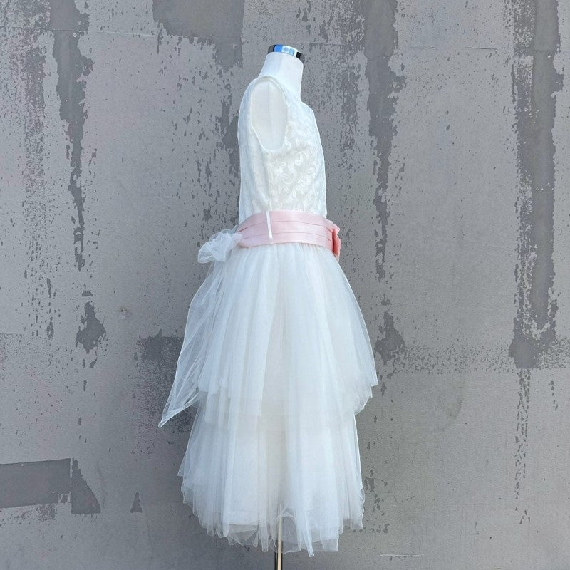 Elegantes Kleid für Mädchen
