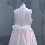 Elegantes Kleid für Mädchen