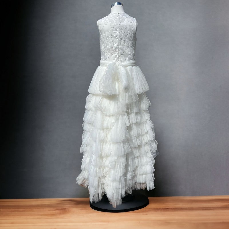 Elegantes Kleid für kleine Mädchen
