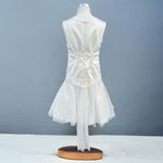 Elegantes Kleid für kleine Mädchen