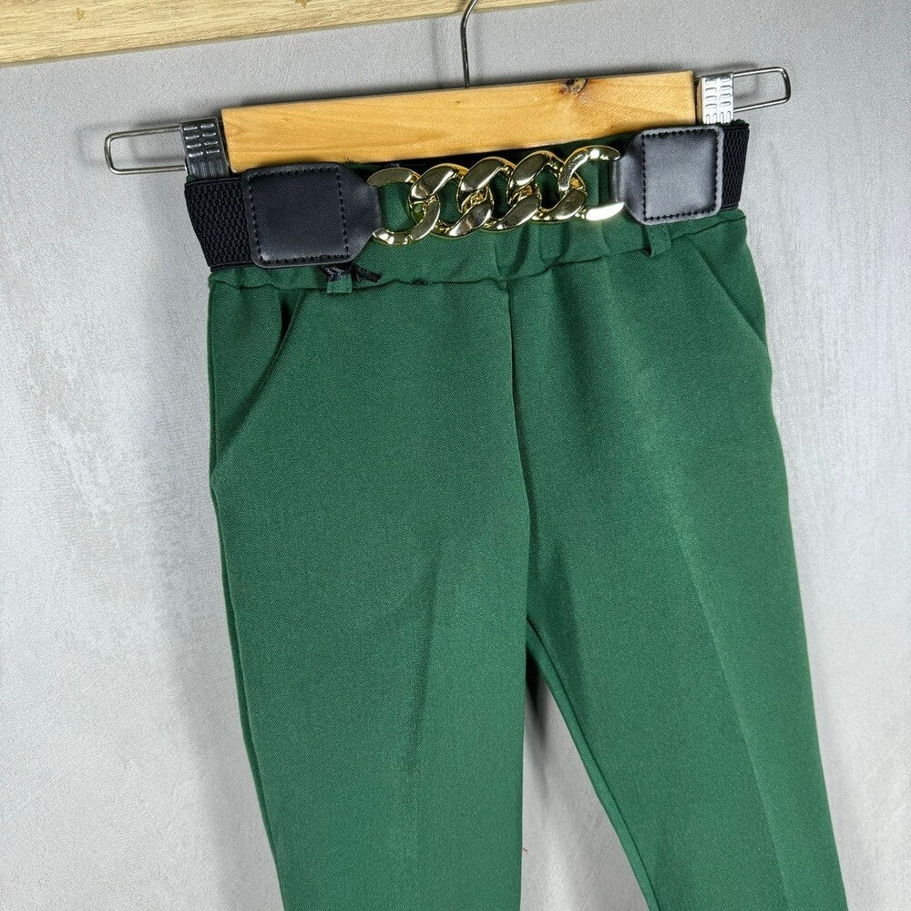 Schmale Flanellhose mit Gürtel